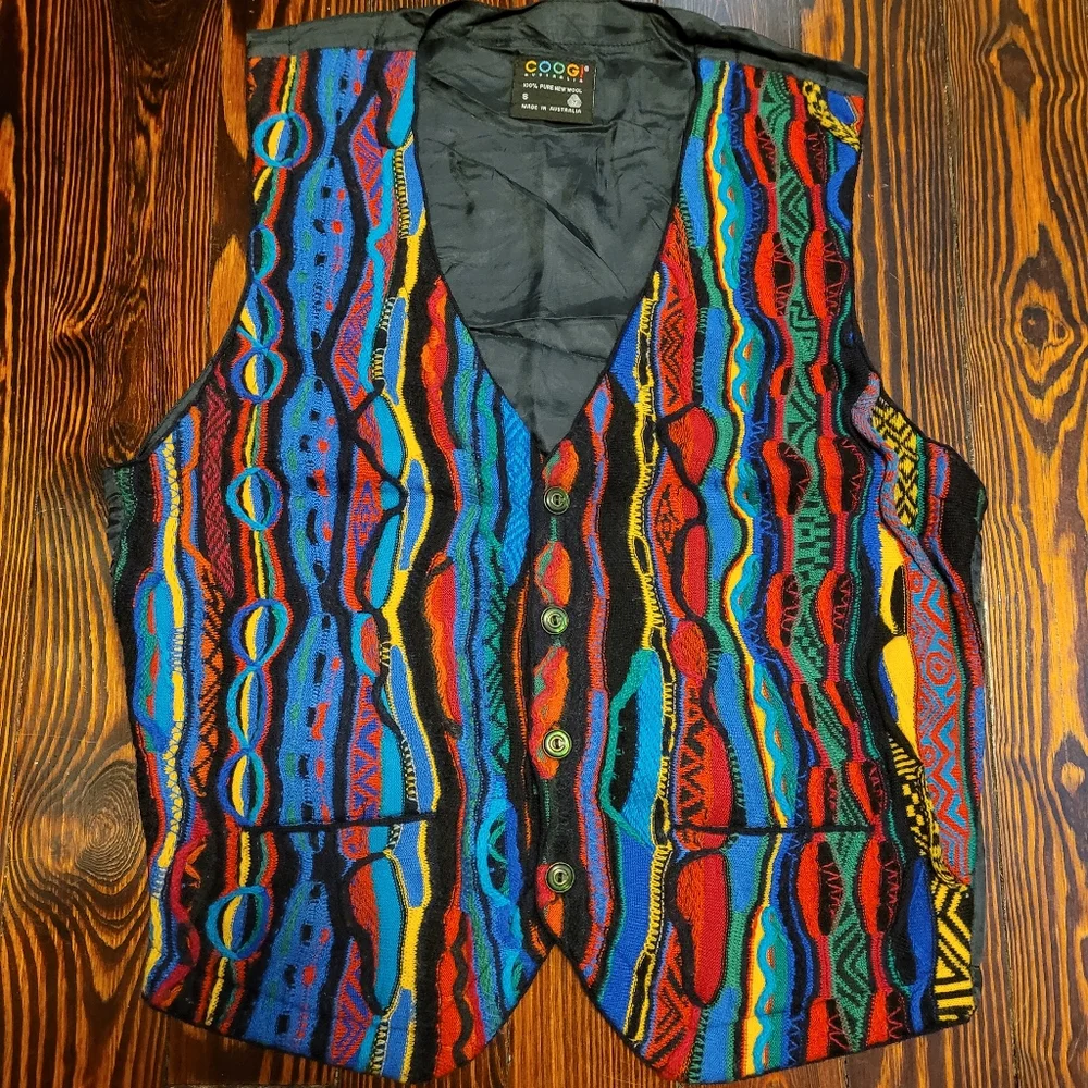 Authentic Coogi Sweater Vest size Small - Picture 1 of 4